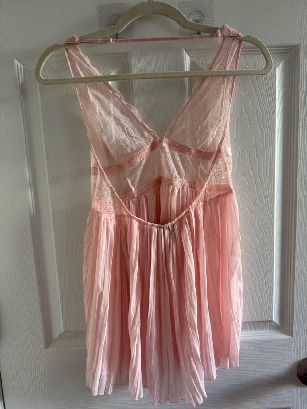 NWT Victoria's Secret Chiffon Pleated Babydoll Lingerie Pink L - Picture 7 of 15